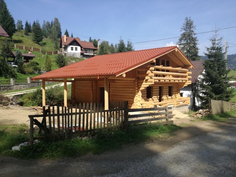 Construiesc case lemn rotund, bustean