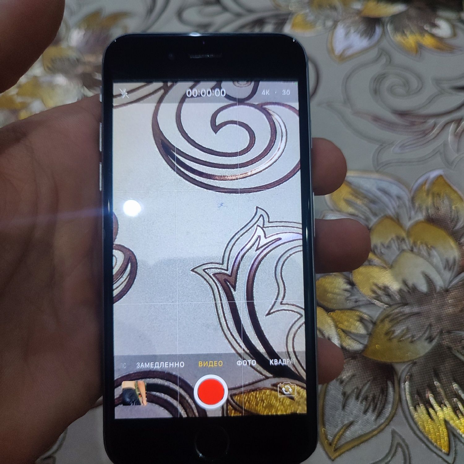 iPhone 6s holati yaxshi