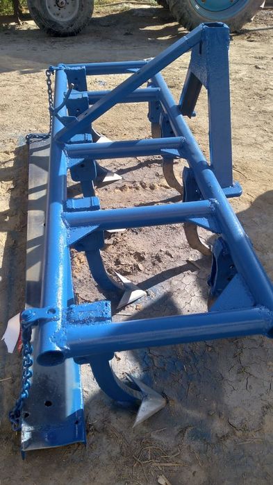 Ёмези  трактор сотилади