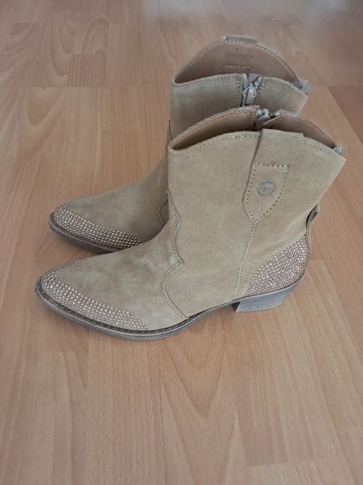 Нови дамски боти Tamaris от естестена кожа, размер 37.