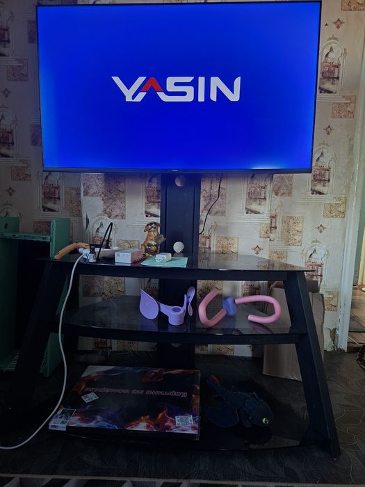 Тв-тумба, стекло+ метал