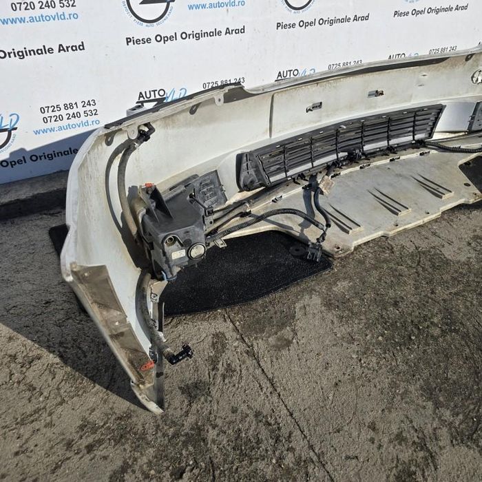 Bara fata cu spalator far Opel Signum