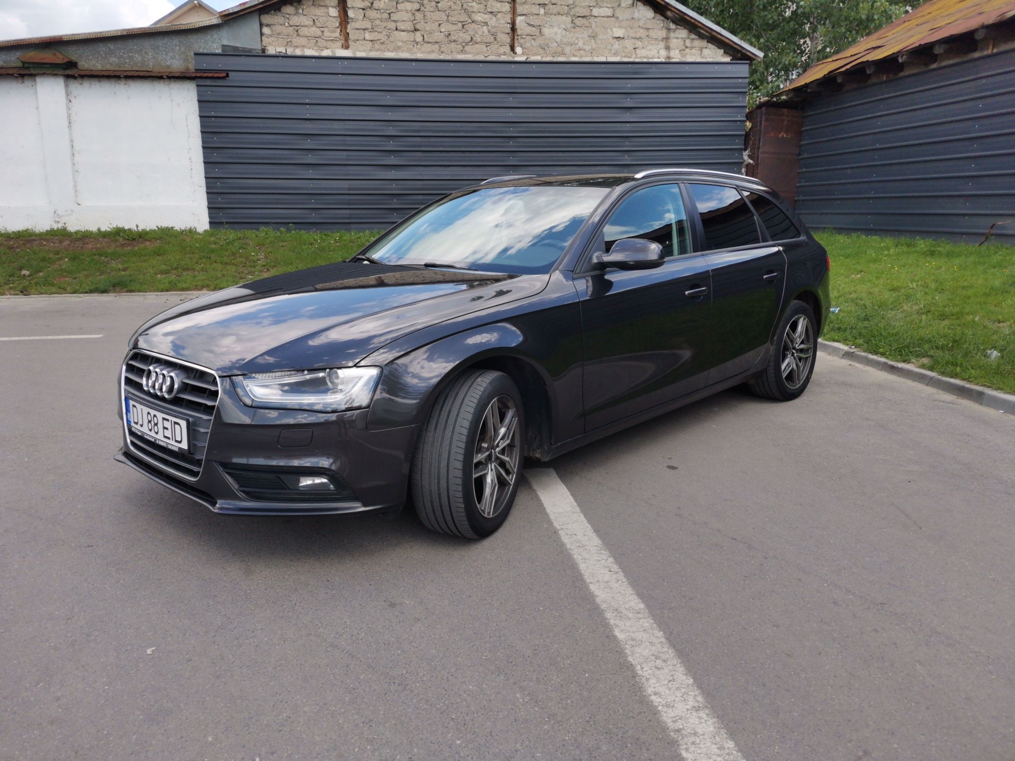 Audi a4 b8.5 2.0 diesel 2014