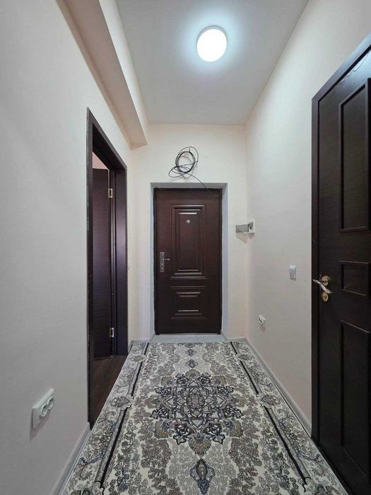 1 хонали уй янги домдан 3 кават, Бриллиант Сити