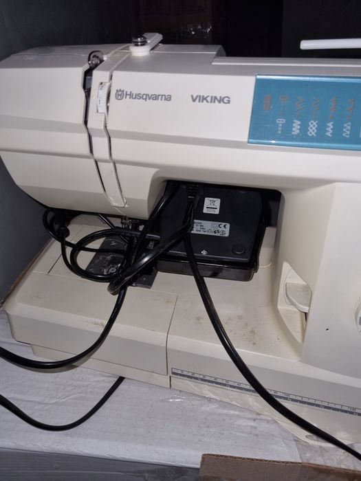 Masina husqvarna viking
