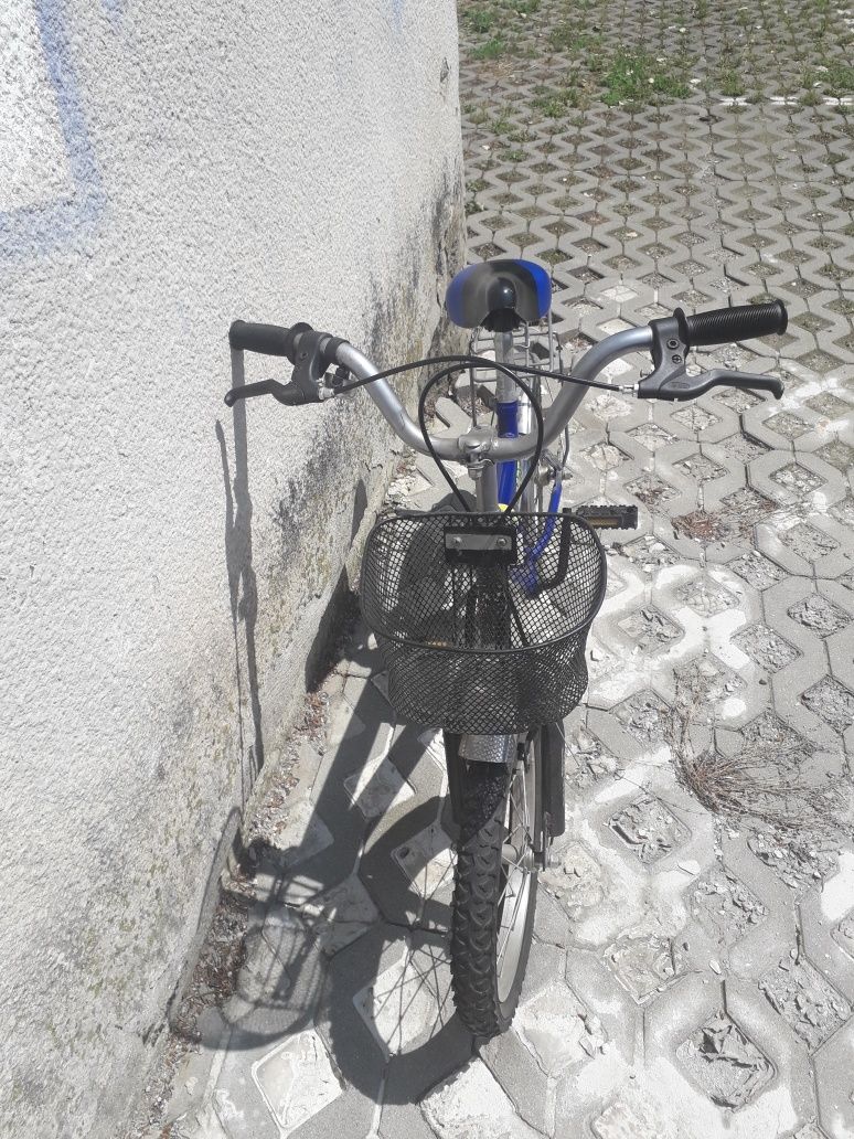 Bicicleta copil 6-7  ani