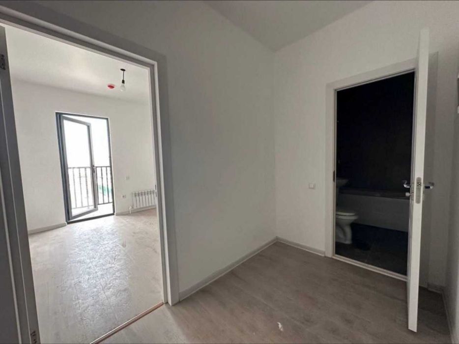 узбум 1хонали Зор нархда Срочно Шошилин Кадастр бор с ремонтом 32м2;