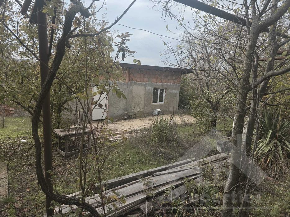 Парцел в м-т "Пазарлията", с.Приселци, обл.Варна