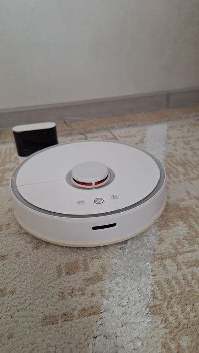 Робот пылесос в илеальном состояний 15000 тенге