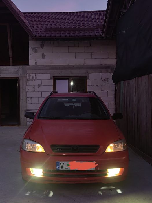 Vând Opel astra g
