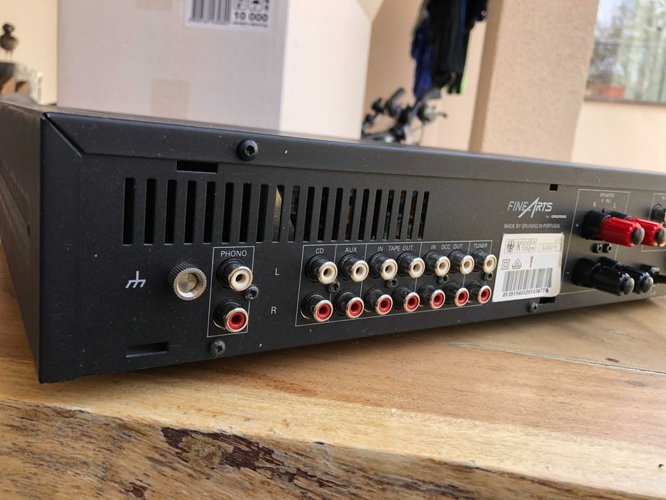 Стерео усилвател Grundig