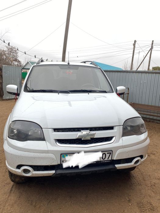 Chevrolet niva 2018газ бензин,таза