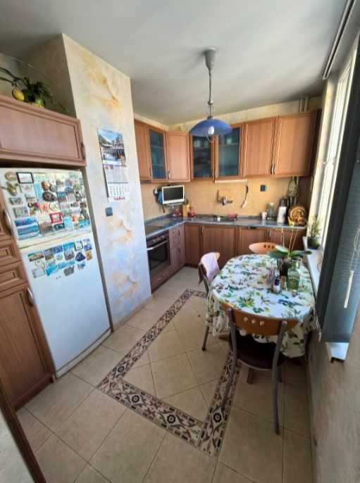 Продава 3-СТАЕН град София, Красна поляна 1