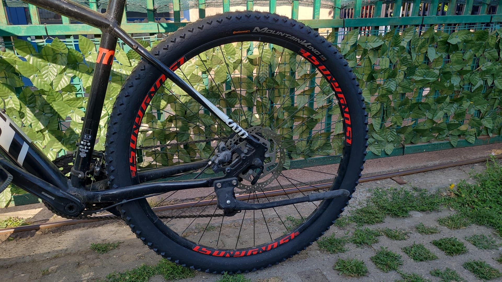 Bicicleta GHOST Kato, 29".