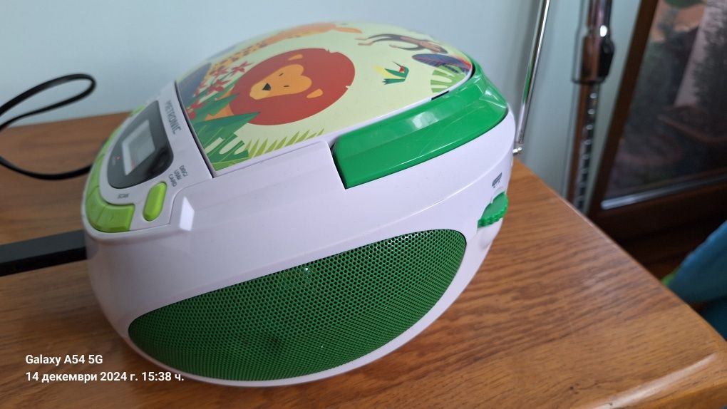 Радио,сд юсб(radio,CD,USB,SD Card) приемник Metronic