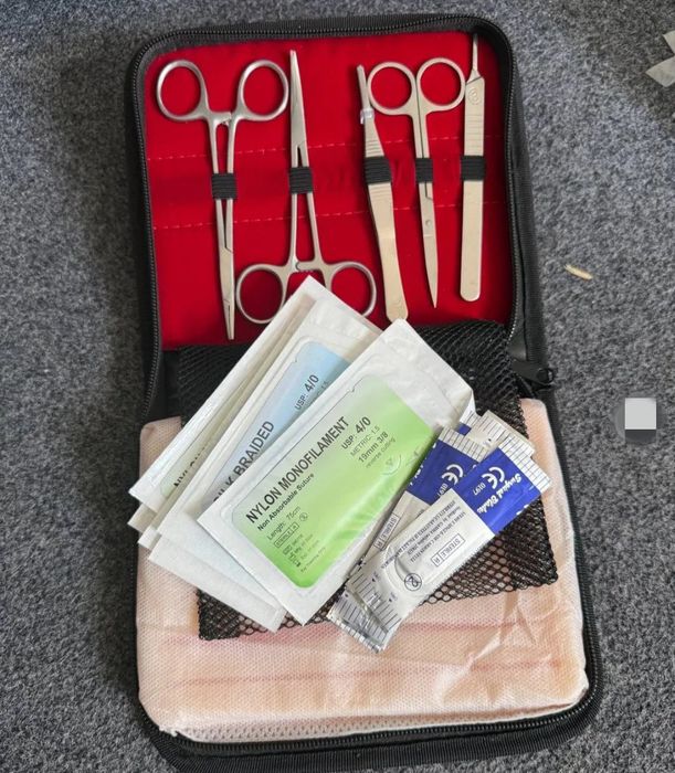 Suture practical kit (yetkazib berish bepul)