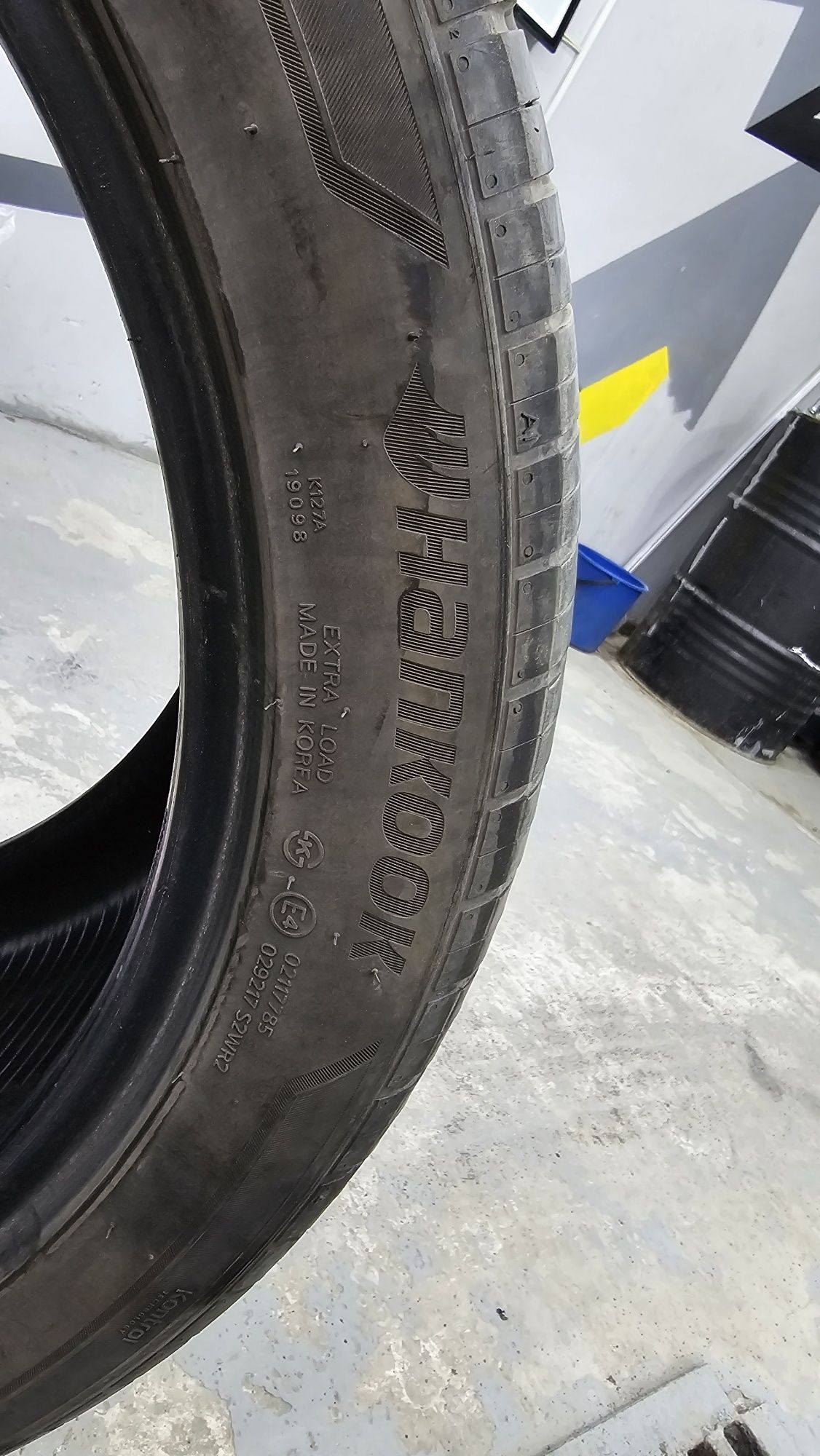 275/40/22 325/35/22 Hankook