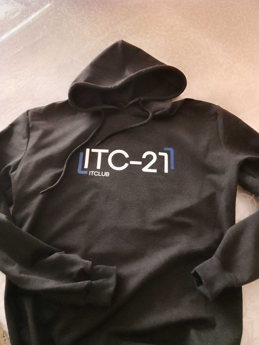 Печать и принты на футболках, кепках, худи,жилетах, свитшотах и др