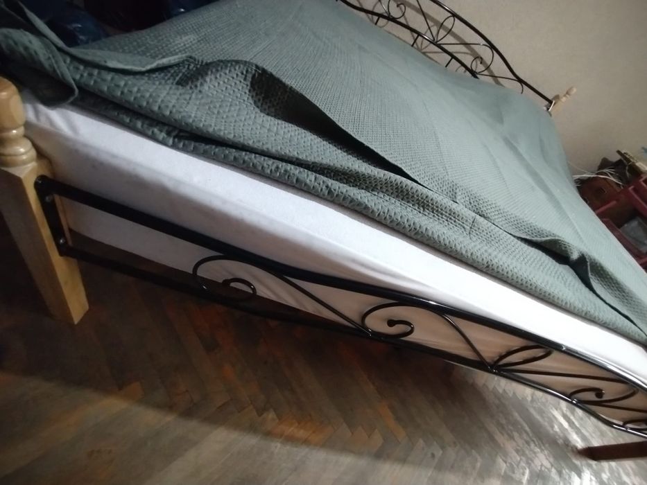 Pat 200x200 aproape nou