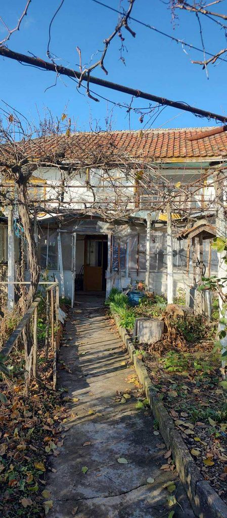 Продава се Къща в с. Манастир, Област Варна - 120 кв.м за 292 €/кв.м - Снимка #3