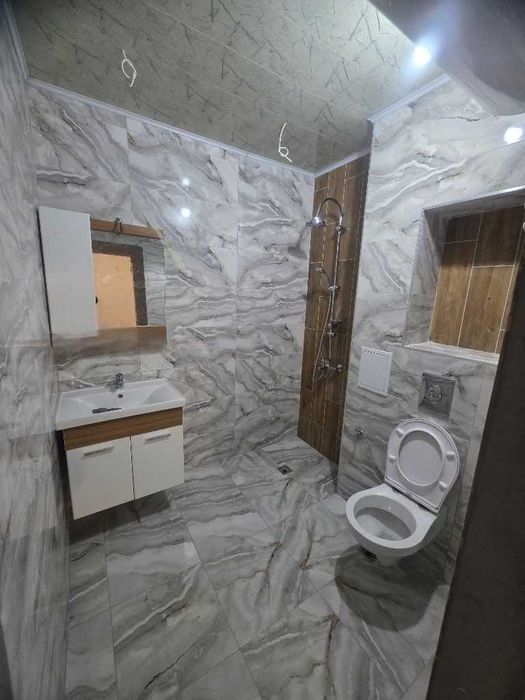 Двустаен апартамент под наем в Южен