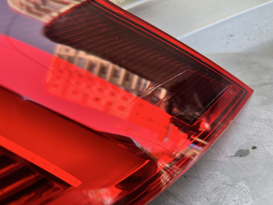 Stop dreapta pe aripa full led matrix Vw Passat B8 nfl sedan limuzina