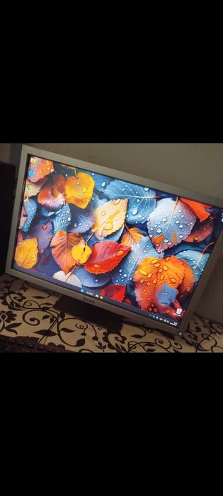 Monitor Dell UltraSharp 2209W, Panel IPS, 22" Widescreen