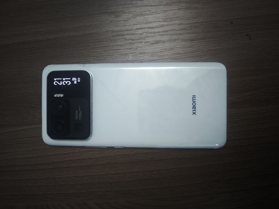 Xiaomi 11 ultra срочно продам
