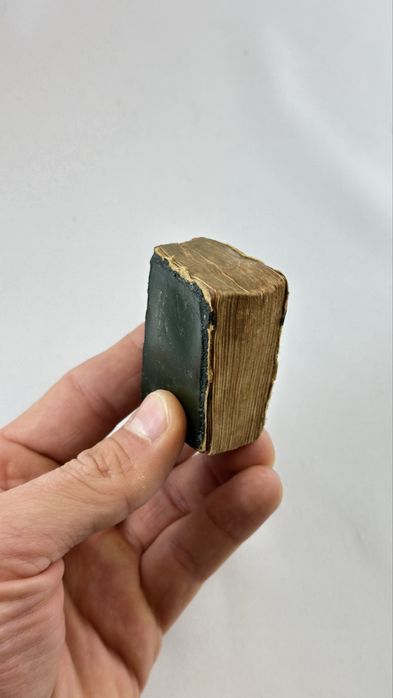 Dictionar liliputh miniatural francez german foarte vechi carte veche