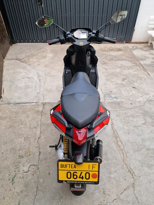 Aprilia SR 50 Factory