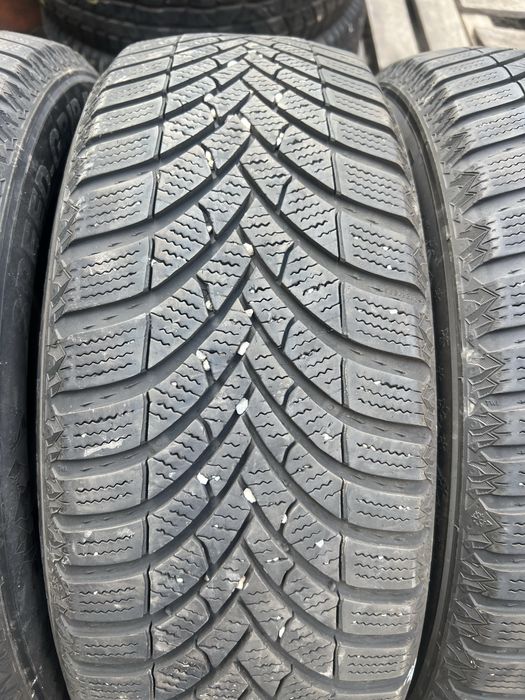 Cauciucuri iarna 205/60/16 Semperit 2022