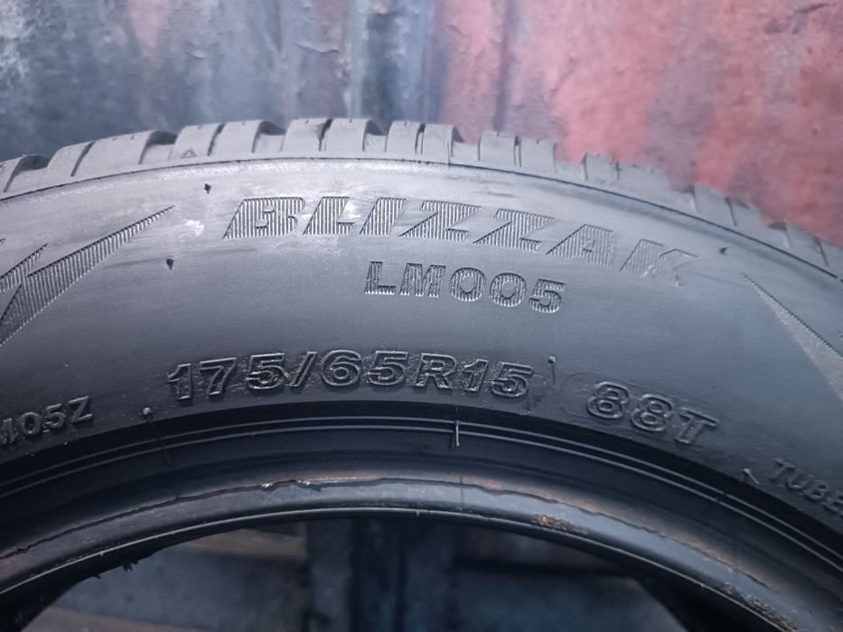 175/65/15 Bridgestone Дот 2522