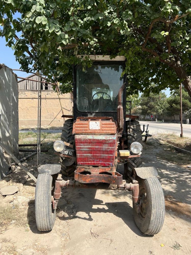 Traktor T28 Puluk chizil prisep komplekt