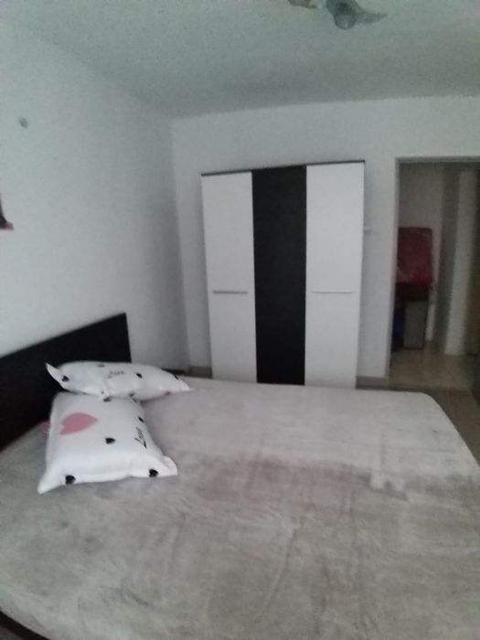 Închiriez apartament zona Dâmbovița Mall