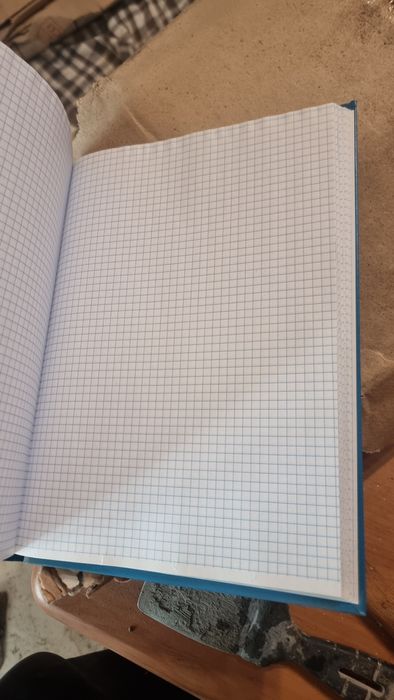 Продам канцелярскую книгу А4 в клетку 144 листа по цене 1000 тенге/шт,