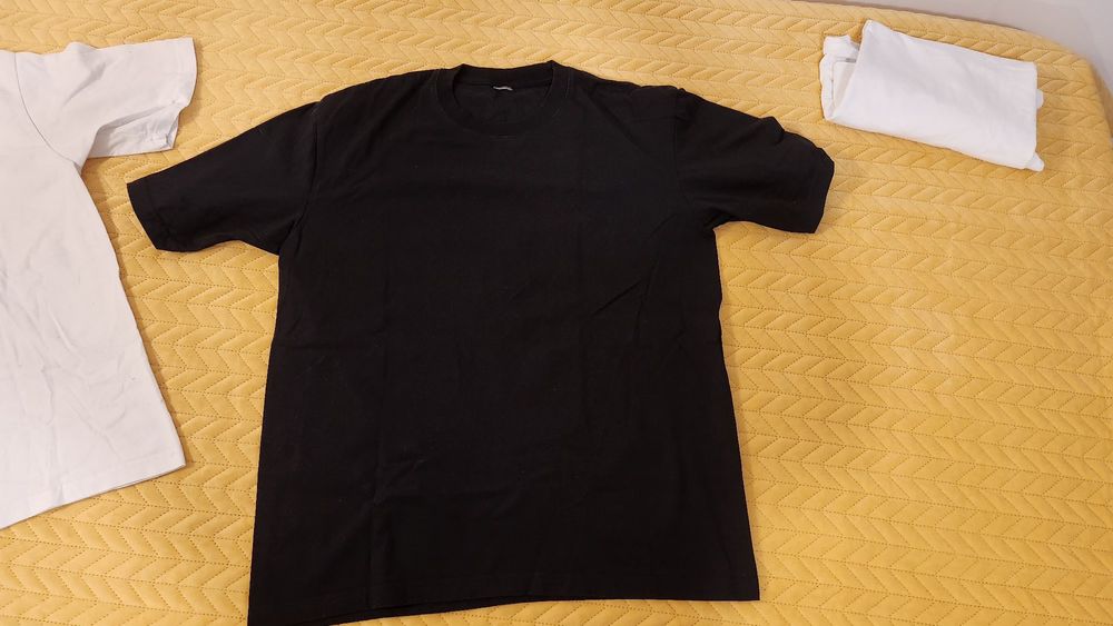 Pachet 3 tricouri albe și negru