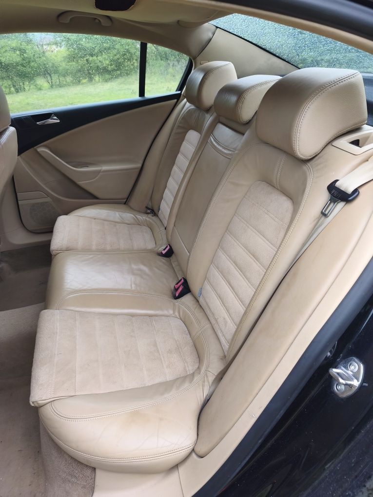 Interior scaune piele + banchetă și cotieră Volkswagen Passat B6