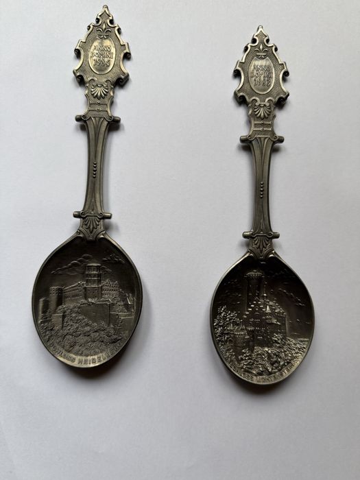 Linguri decorative vechi