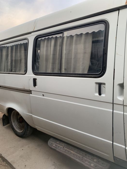 Газель двер в хороше состаяние