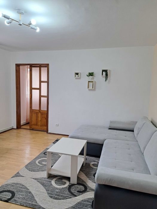 Inchiriez apartament 2 camere str Decebal et 3 – DISPONIBIL IMEDIAT