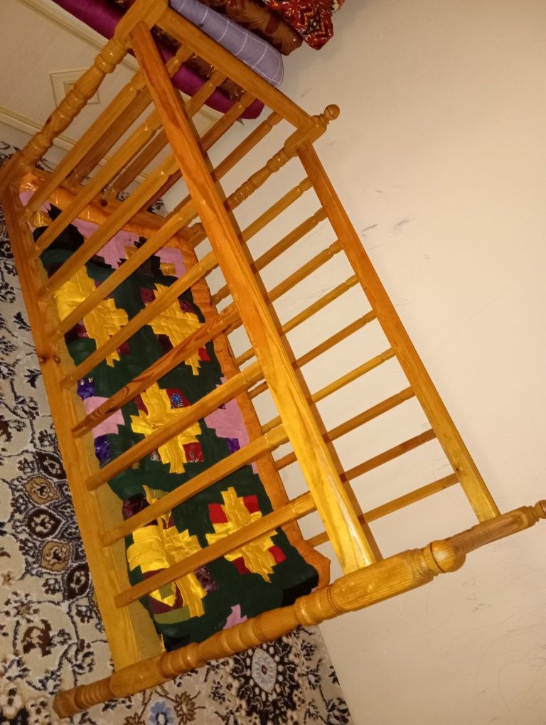 Detskiy kravat satiladi taza baxasi kelisimli