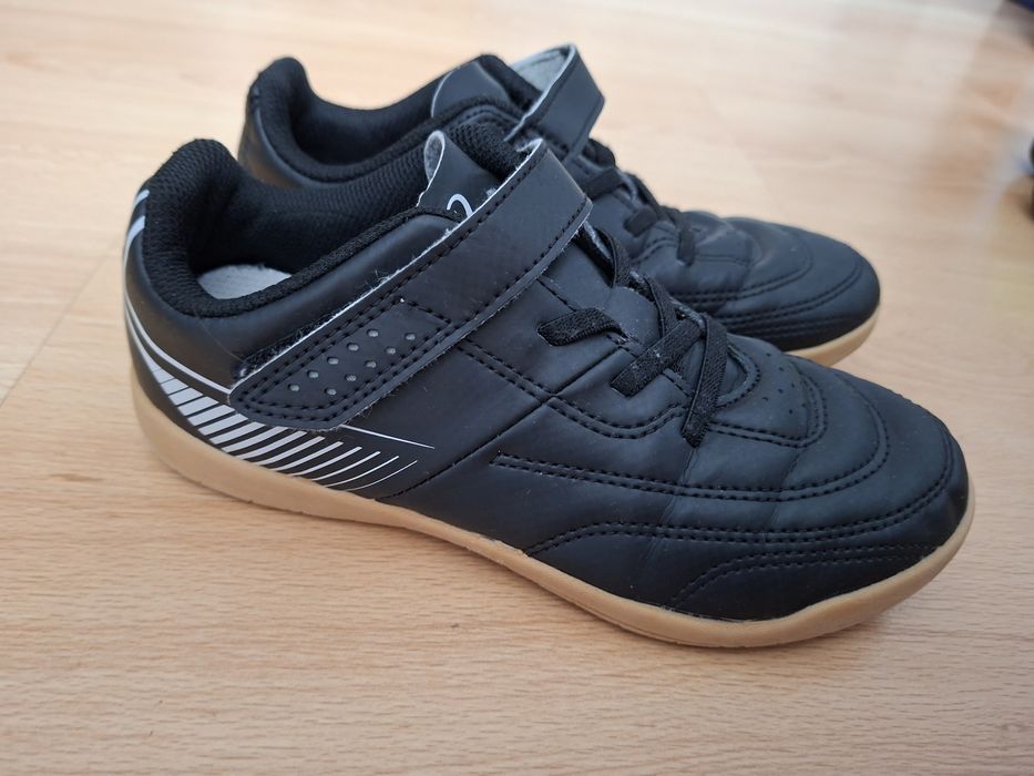 Лот маратонки, номер 33