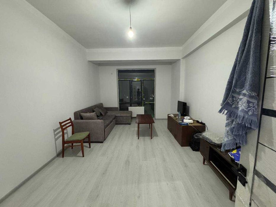 Kvartira sotiladi 2/8/10 60m2