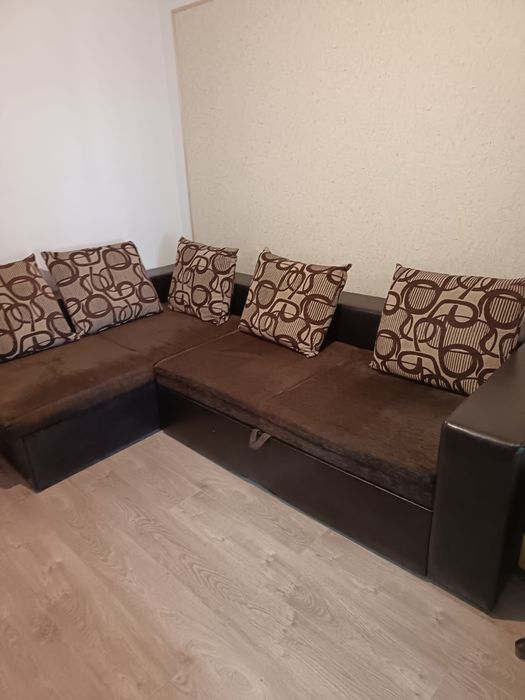 Canapea colțar extensibila