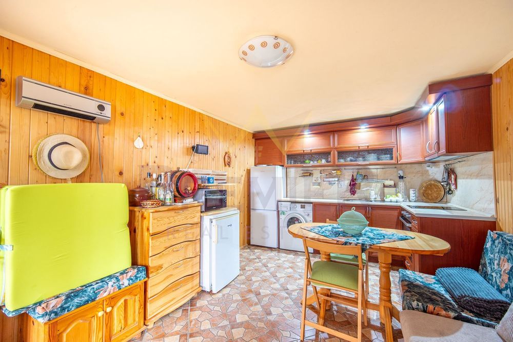 Продава се Къща в Балчик - 90 кв.м за 1223 €/кв.м - Снимка #2