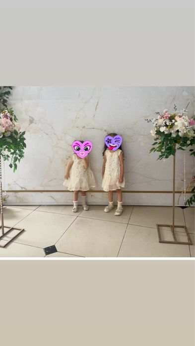 Продам нарядные платья