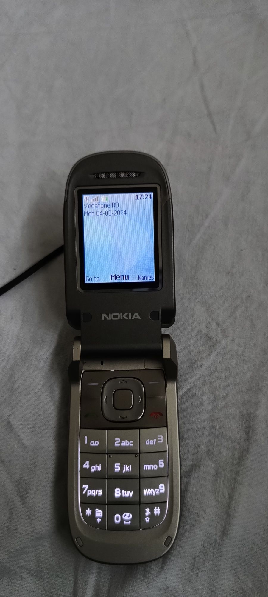 Nokia 2760 impecabil cu folie pe ecran