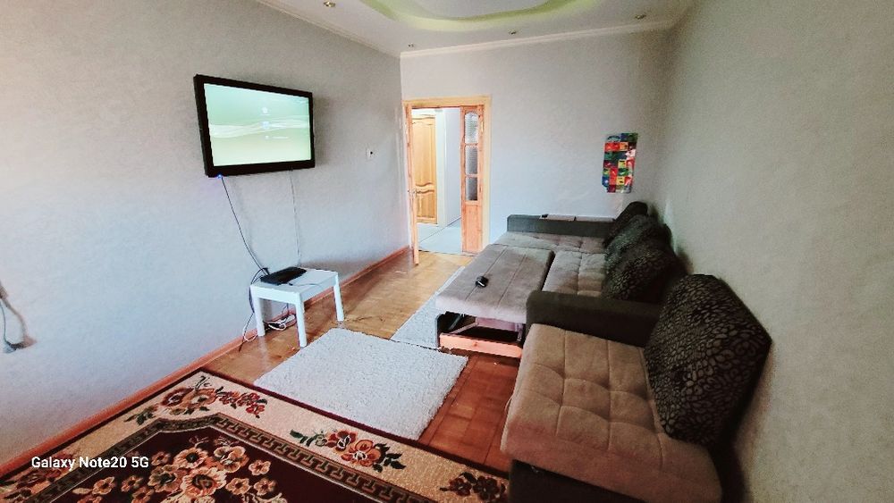 Yunusabod 9mavze Alfraganus oldida