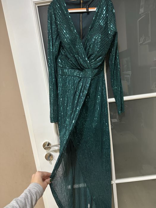 Страхотна рокля с пайети