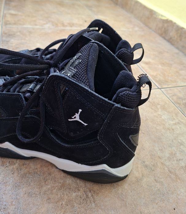 Обувки Jordan.Мъжки спортни обувки - 40 номер